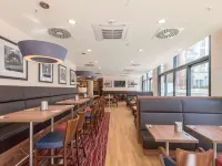Hampton by Hilton Hamburg City Centre Hotels near Borgfelde