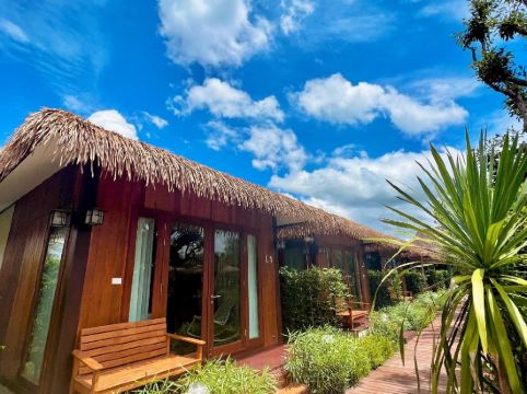 เทียนหอมอัมพวา รีสอร์ท Thienhom Amphawa Resort