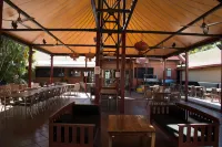 Roebuck Bay Hotel - Ostelli