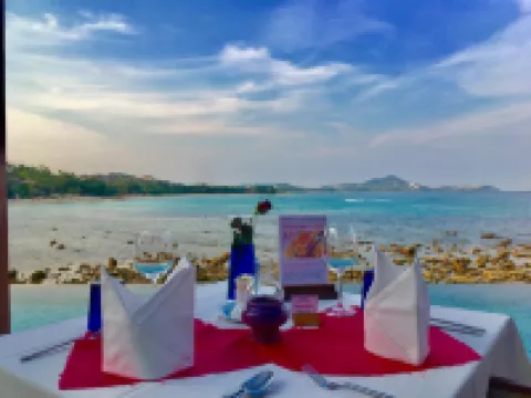 ซี ฟรอนท์ พูล วิลลา บาย เดอะสราญ