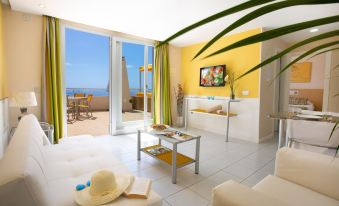 Hotel Riosol - Housity