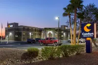 Comfort Inn & Suites Surprise Near Sun City West - parking
