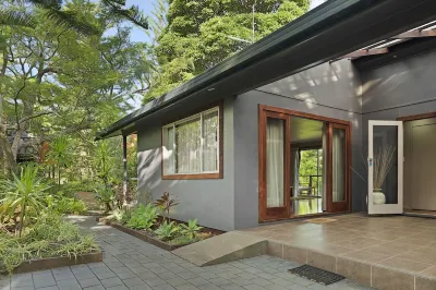 Broad Leaf Villas