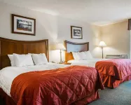 Clarion Inn & Suites at the Outlets of Lake George Hotels in Queensbury
