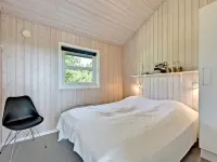 "Chrisse" - 550m from the Sea