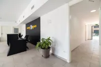 Castell Beach Aparthotel Hotel a Castelldefels