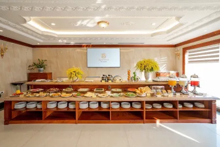 Riverside Hotel Quang Binh