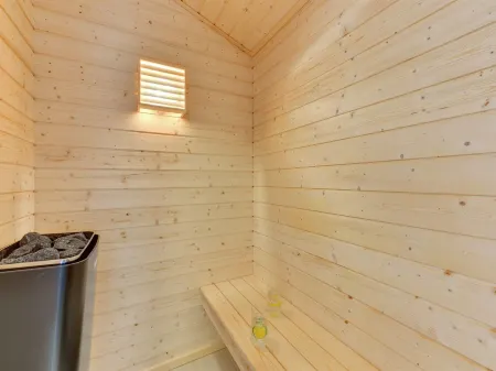 "Tindra" - 30m to the Fjord