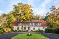 Gl Skovridergaard Hôtels à : Silkeborg