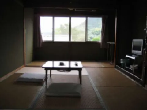 瀬戸内荘 今治のホテル