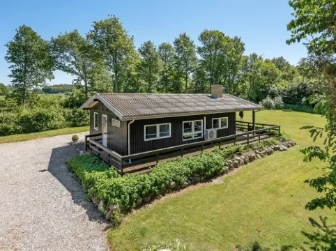 "Hasti" - 700m from the Sea