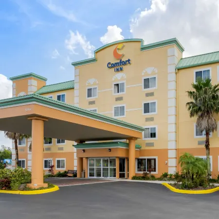 Comfort Inn Kissimmee-Lake Buena Vista South Отели рядом с достопримечательностью «Парк аттракционов Олд-Таун»