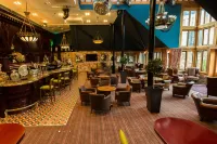 Old Thorns Hotel & Resort - Quầy bar
