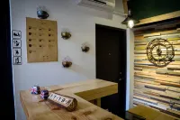 Baker Street Guesthouse - Bintang 2