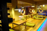 Non la Mer Hostel - Bed & Yoga