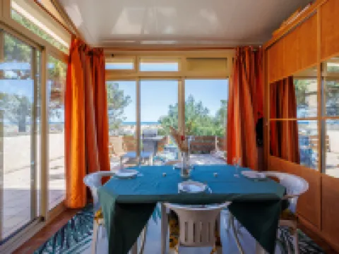 Petite Cigale Hotels in Fleury