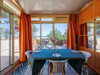 Petite Cigale Hotels in Fleury