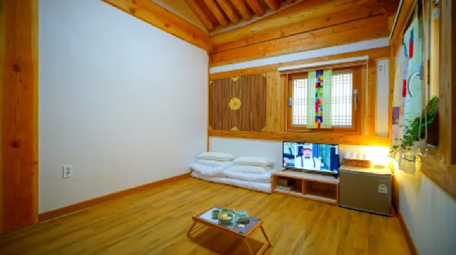 Gongju Moonlight Guesthouse