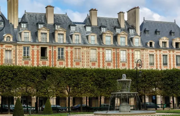 聖路易斯巴士底酒店