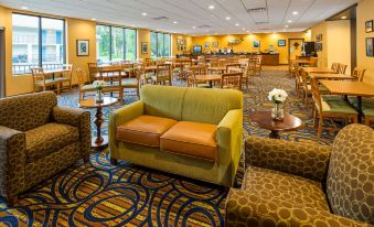 Best Western Crystal River Resort - Housity