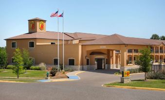 Super 8 by Wyndham Stephenville