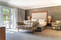 Dunadry Hotel and Gardens Hotels in 