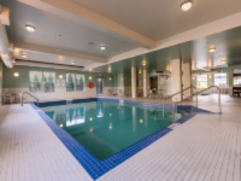 Holiday Inn Express GOLDEN-KICKING HORSE by IHG Hotels in Golden