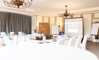 Hotel Dieksee - Collection by Ligula