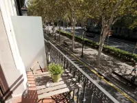 Hostal Live Barcelona