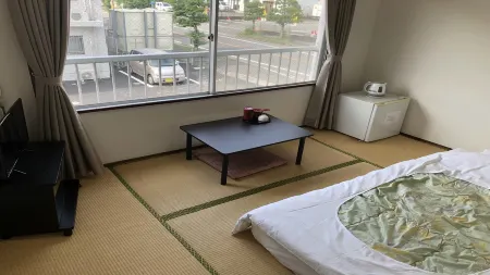 Business Hotel New Ozai