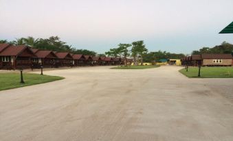 Tawan Shine Parkview Resort