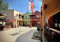 West Refugio Hotels in Сан Хуан дел Рио