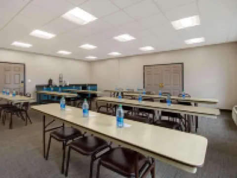 Country Inn & Suites by Radisson, Cincinnati Airport, KY Hotels in Boone County