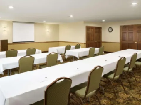 格林內爾麗怡酒店 保厄希克縣酒店