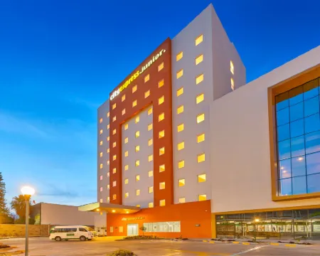 萊昂會議中心萬豪城市快捷青年酒店 萊昂酒店