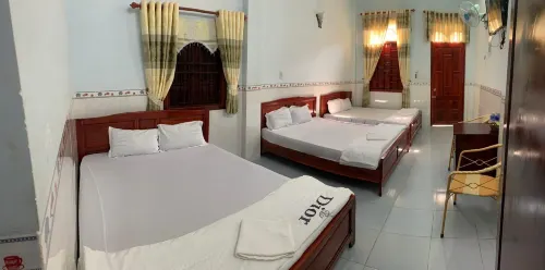 Hotel Quoc Hung Hotel di La Gi