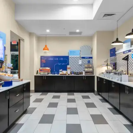 Holiday Inn Express & Suites LEANDER by IHG