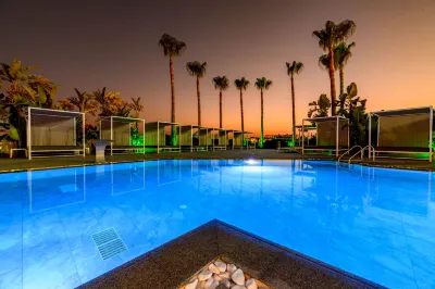 Tasia Maris Sands (Adults Only)