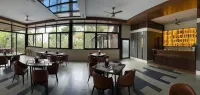 The Silver Sky Hotels and Resorts - breakfast