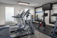 Hampton Inn & Suites Lake Mary at Colonial TownPark - parking