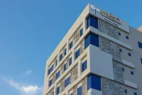 The Seasons Hotel