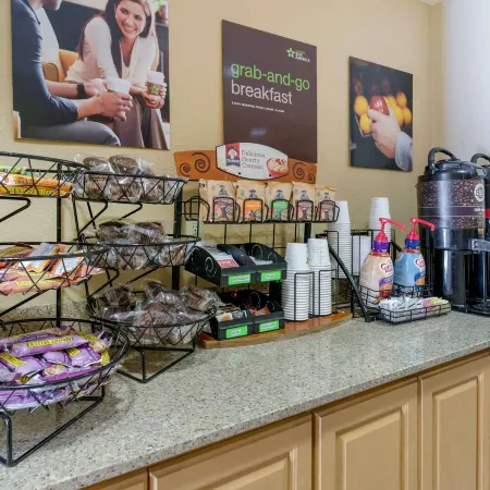 Extended Stay America Suites - Pleasanton - Chabot Dr