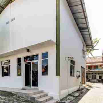 OYO Life 91374 Asia Stay Semarang Syariah Hotel Exterior