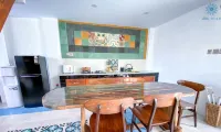 Ubu Villa Tropicola - Near Yogyakarta City Center