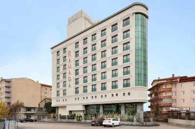 Ramada by Wyndham Isparta Hotel berhampiran Nazmiye Demirel Middle School