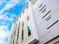 LeGreen Suite Kuningan - Pensions