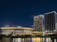 Hilton Yokohama Hotels near Naka Ward