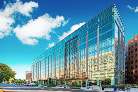 The Royal Sonesta Washington DC Capitol Hill Отели рядом с достопримечательностью «Библиотека Фолгер Шекспир»