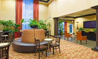 Holiday Inn Express & Suites Columbia-Fort Jackson