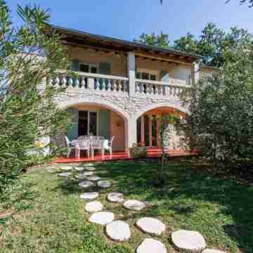 L'Aouzet Hotel Exterior